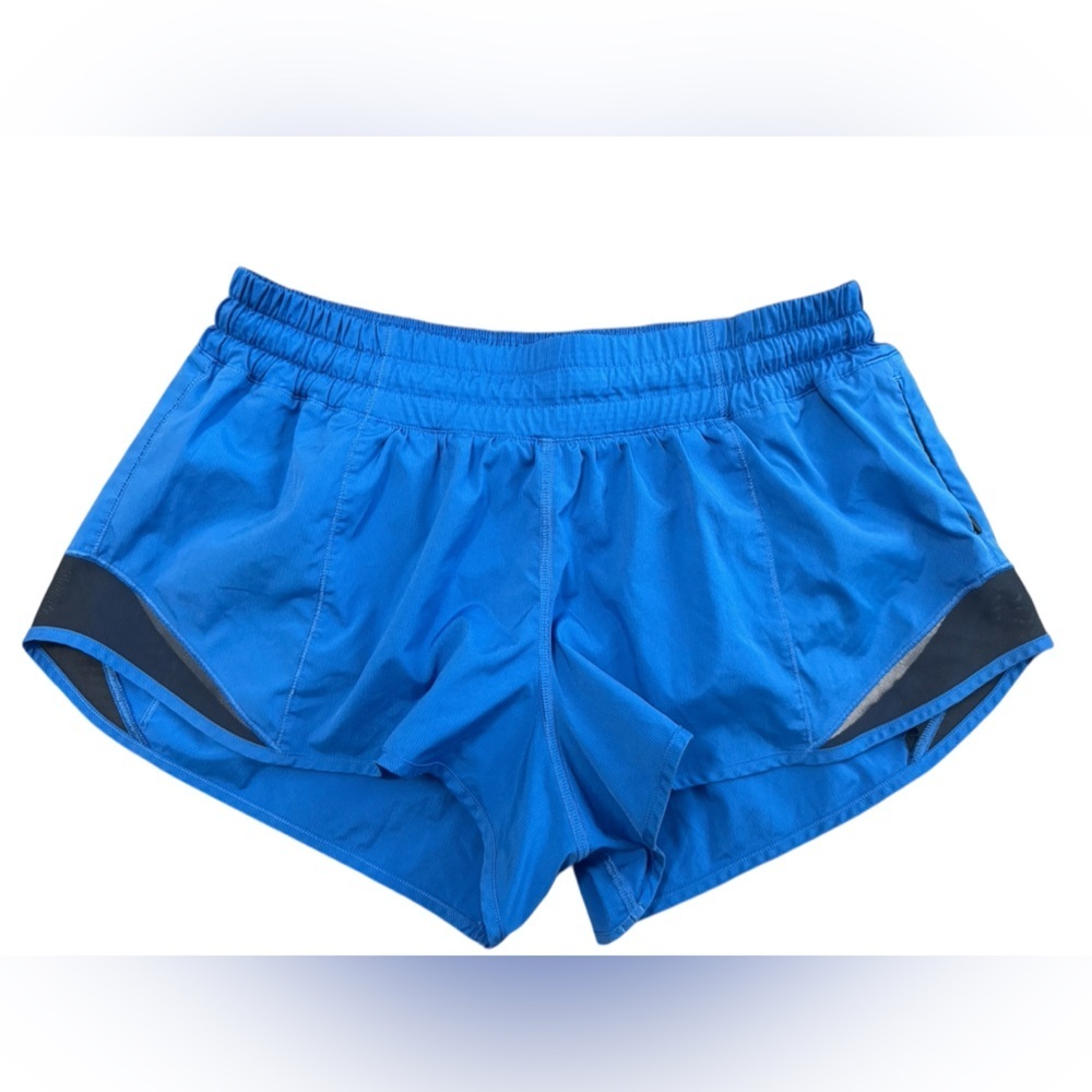Lululemon Hotty Hot Short II *2.5" in Lakeside Blue - Picture 5 of 8